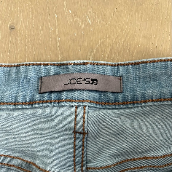 Joe's Jeans The Riley High Rise Light Wash Flare - Picture 7 of 8